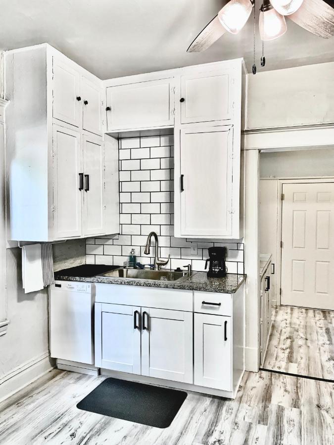 Newly Renovated Cozy Home Minutes From Broadmoor And Downtown 科罗拉多斯普林斯 外观 照片